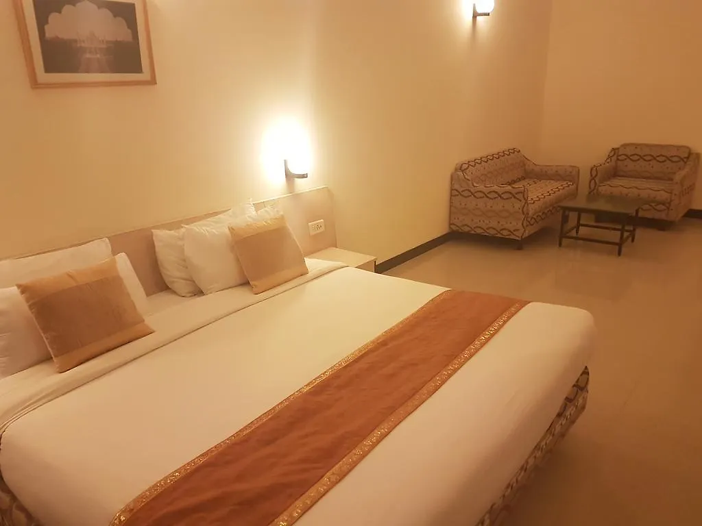 Grand Hotel Agra  3*, Agra (Uttar Pradesh)