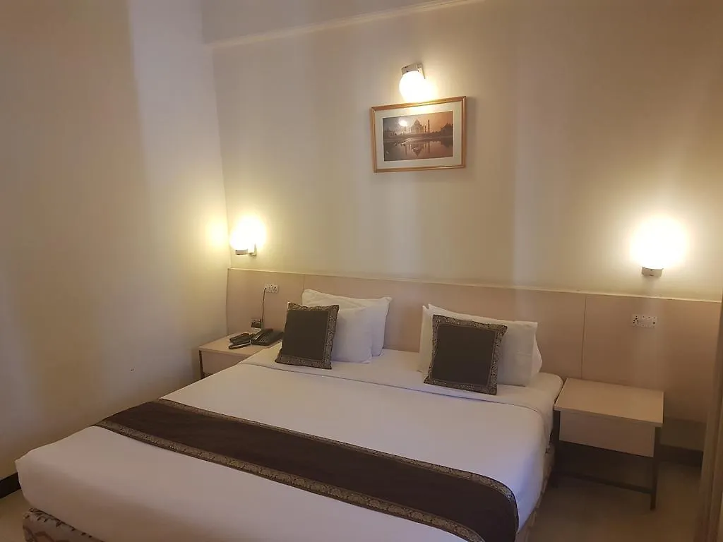 Grand Hotel Agra